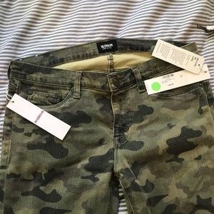 HUDSON CAMO JEANS!!